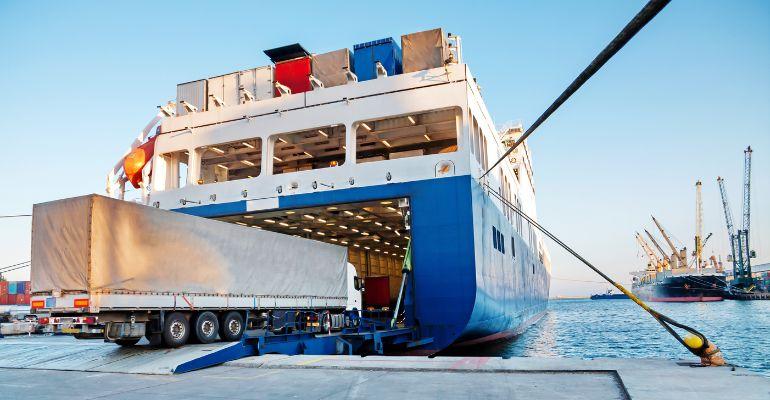 Navio ro-ro: como funciona o transporte de veículos? | intermodal.com